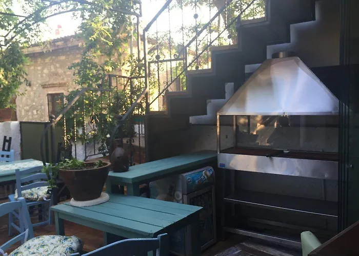 Dalyan Butik Hayat Bahcesi Ayvalı